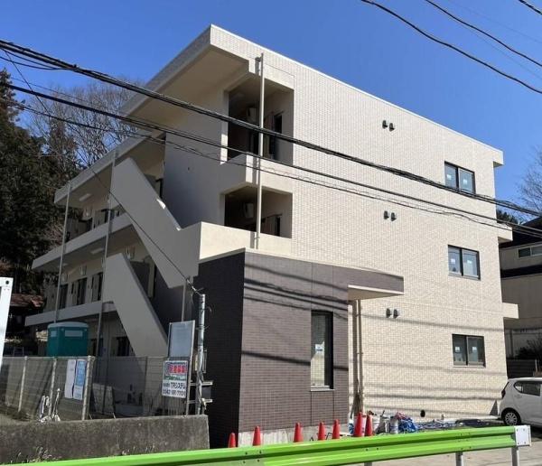 八王子市丹木町１丁目のマンション