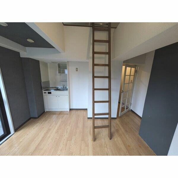 八王子市日吉町のマンション