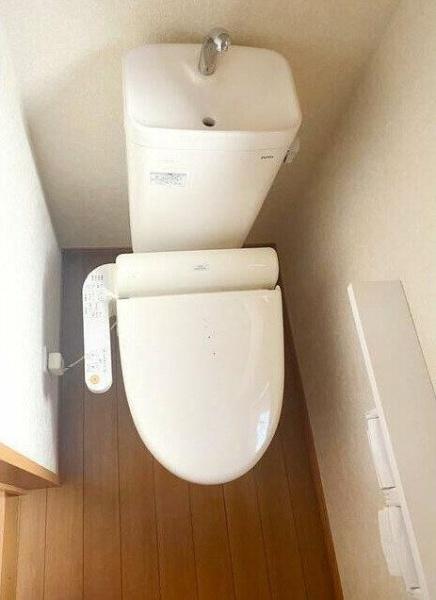 日野市西平山５丁目の貸家