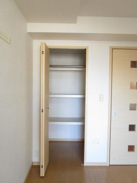 八王子市堀之内３丁目のマンション