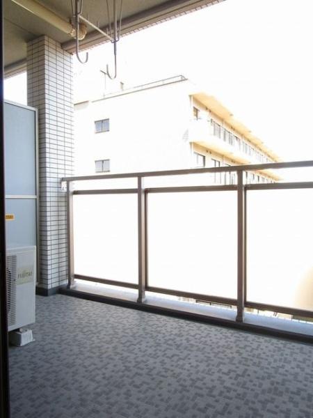 八王子市堀之内３丁目のマンション