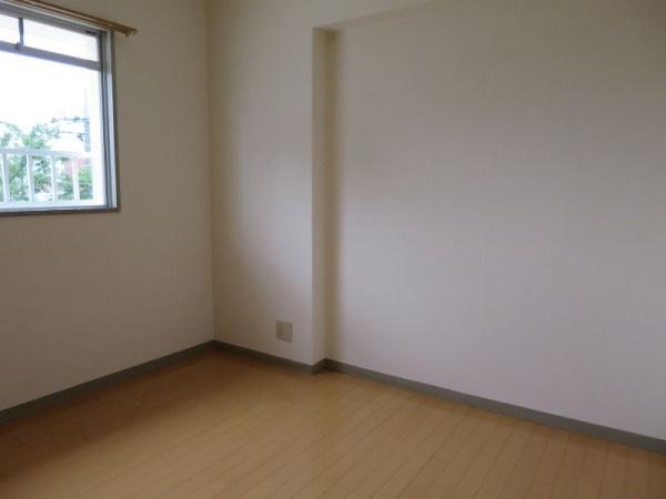 八王子市台町４丁目のマンション