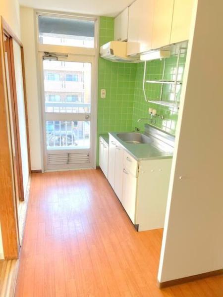 八王子市台町４丁目のマンション