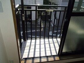 八王子市別所１丁目のアパート
