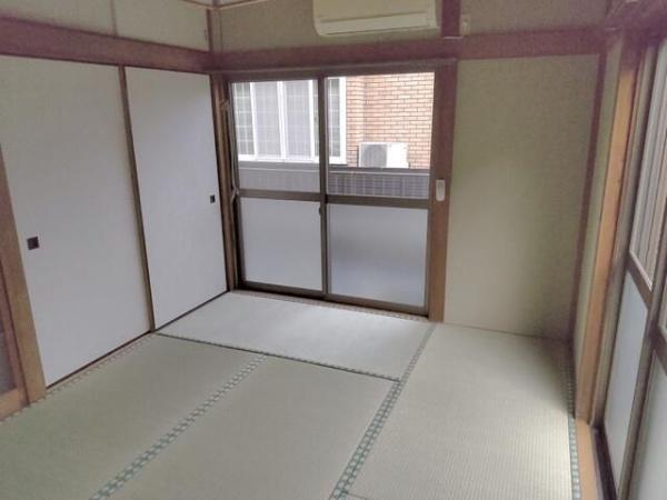 日野市多摩平５丁目のアパート
