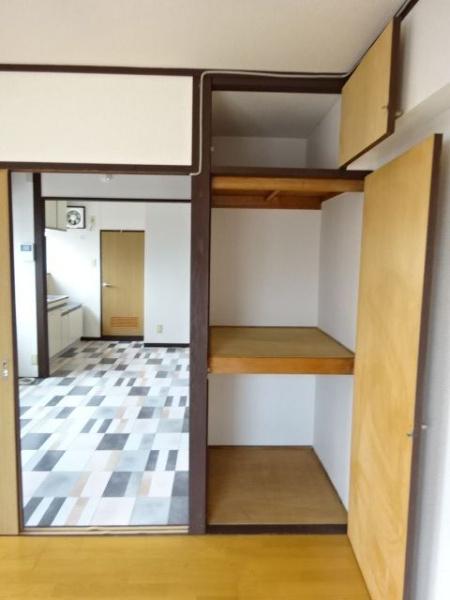 日野市高幡のマンション