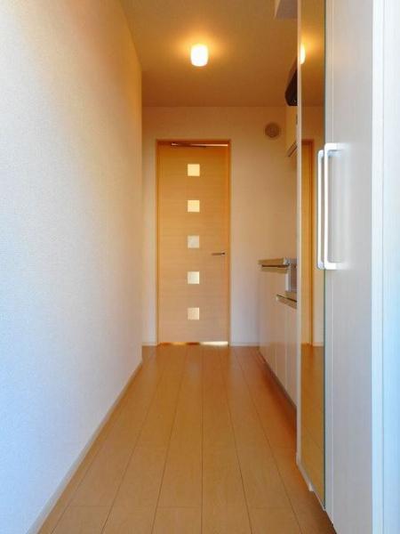 日野市旭が丘２丁目のアパート