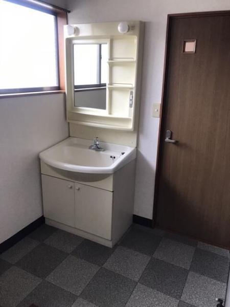 八王子市石川町の貸家
