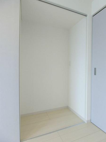 八王子市千人町２丁目のマンション