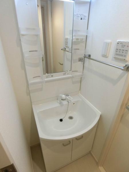 八王子市千人町２丁目のマンション