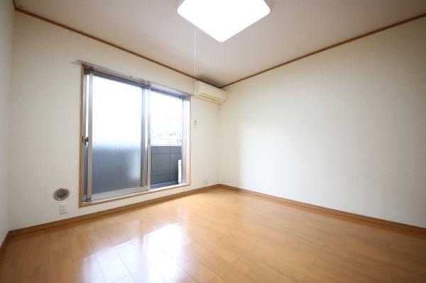 八王子市裏高尾町のアパート