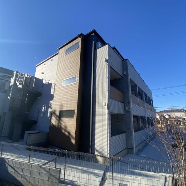 八王子市長沼町のアパート