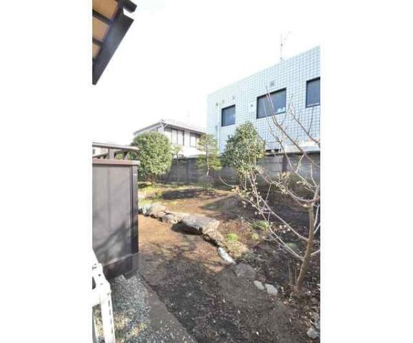 日野市多摩平３丁目のアパート