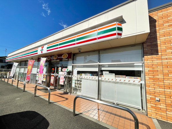 八王子市弐分方町のアパート(セブンイレブン)