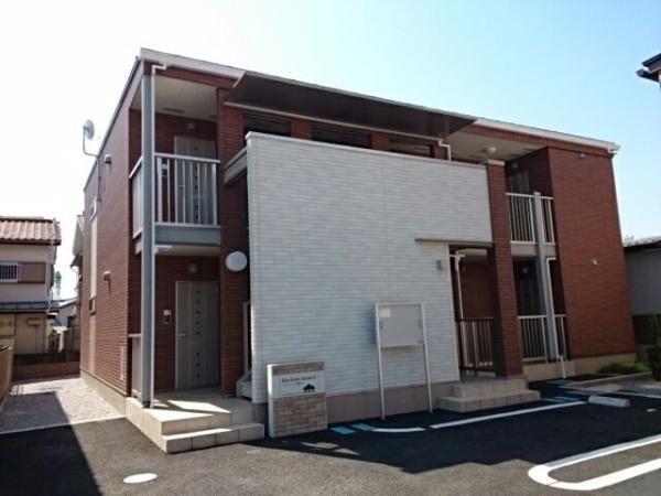 日野市多摩平３丁目のアパート