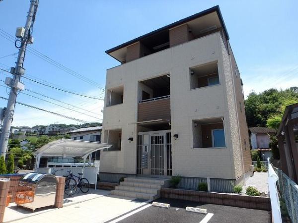 八王子市長沼町のアパート