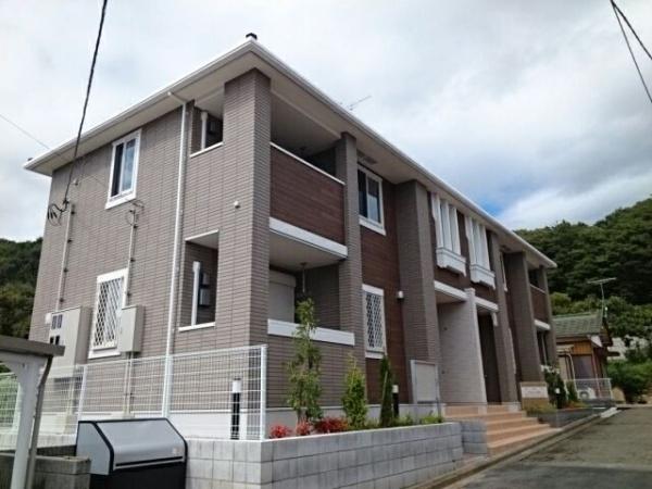 八王子市元八王子町３丁目のアパート
