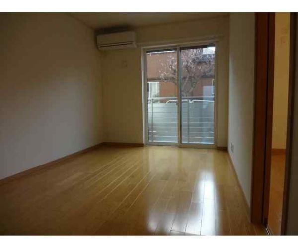 八王子市子安町２丁目のアパート