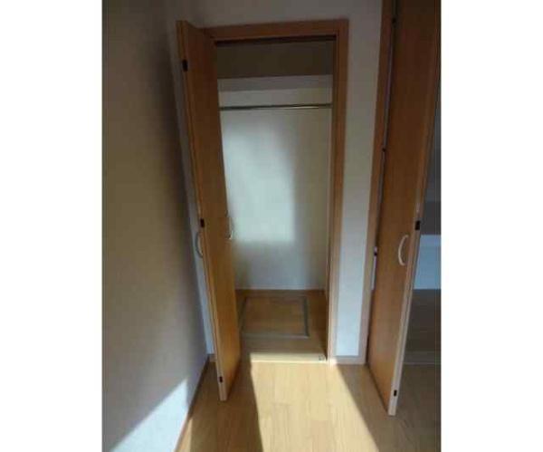 八王子市子安町２丁目のアパート