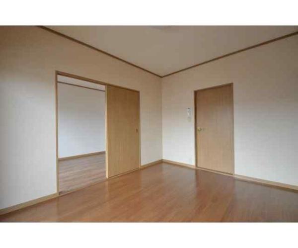 八王子市元横山町３丁目のマンション