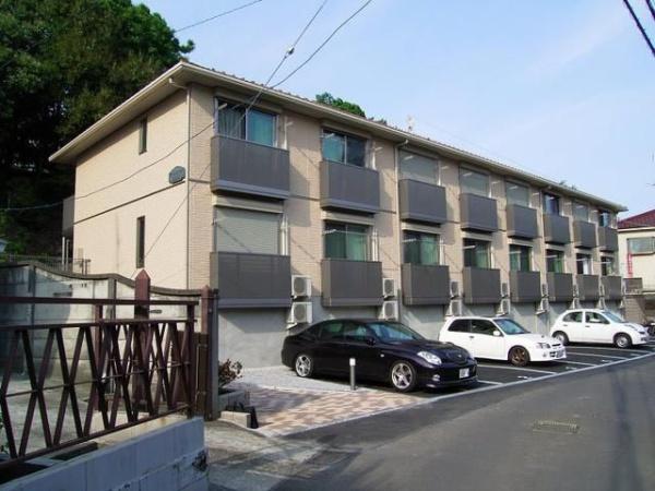 八王子市左入町のアパート