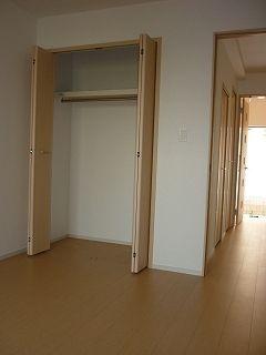 八王子市四谷町のアパート