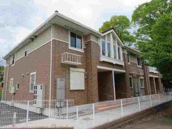 八王子市元八王子町３丁目のアパート