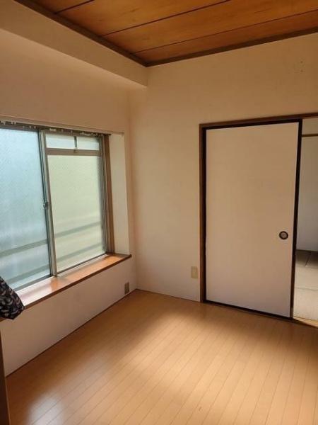 八王子市散田町５丁目のマンション
