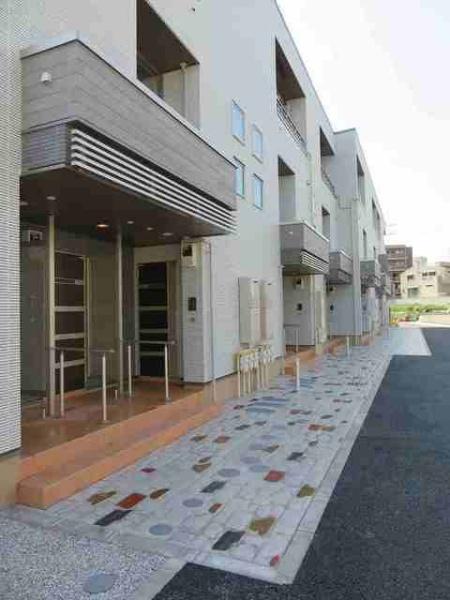 八王子市中野山王２丁目のアパート