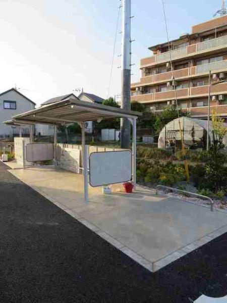 八王子市中野山王２丁目のアパート