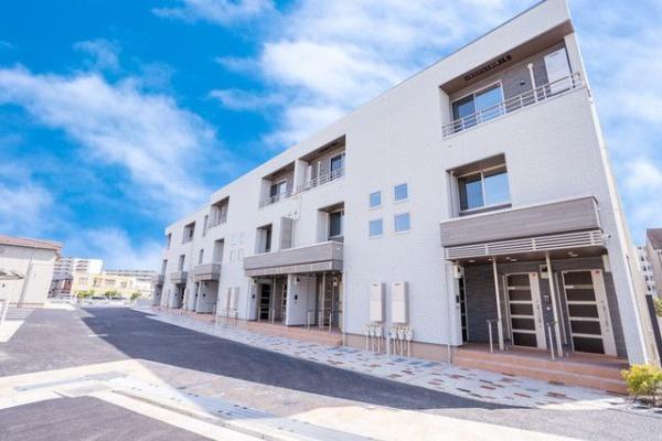 八王子市中野山王２丁目のアパート