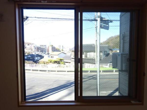 八王子市絹ケ丘２丁目のアパート