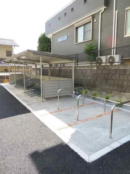 八王子市越野のマンション