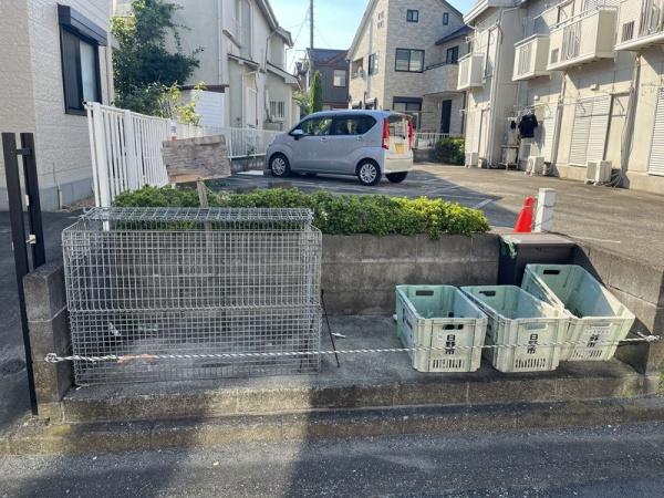 日野市三沢のアパート