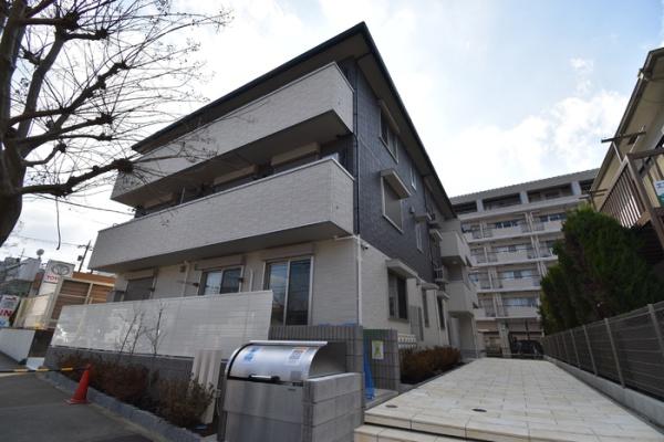 八王子市堀之内３丁目のアパート
