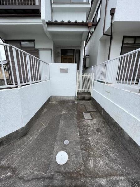 日野市平山６丁目の貸家