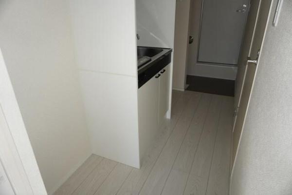 八王子市絹ケ丘１丁目のアパート