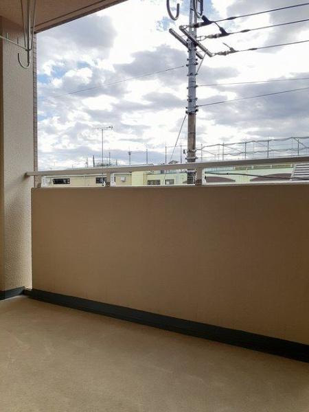 八王子市初沢町のマンション