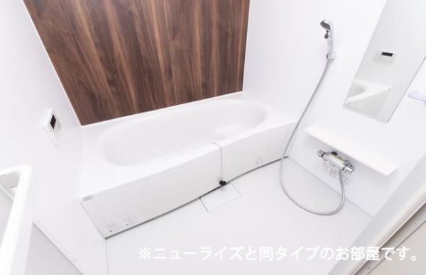 日野市大字日野のアパート