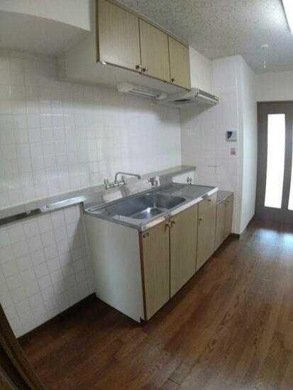 八王子市片倉町のマンション