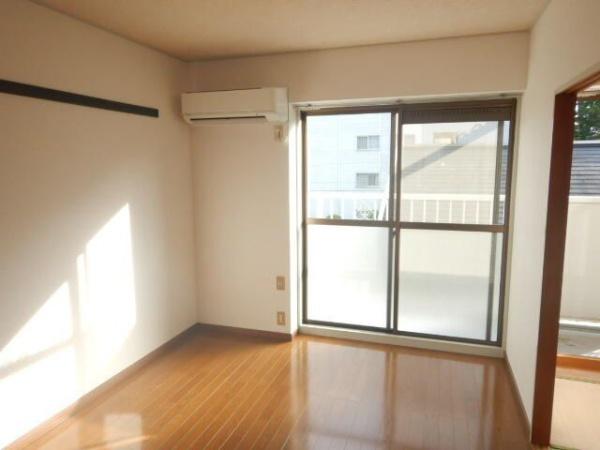八王子市散田町５丁目のマンション