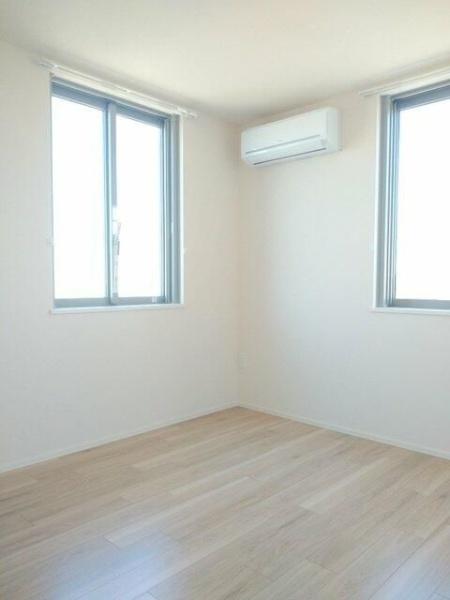 日野市栄町１丁目のマンション
