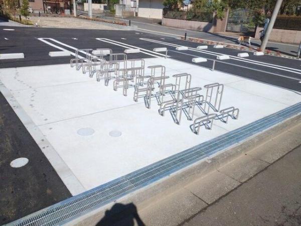 日野市栄町１丁目のマンション
