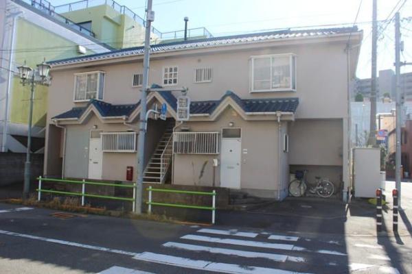 日野市多摩平１丁目のアパート