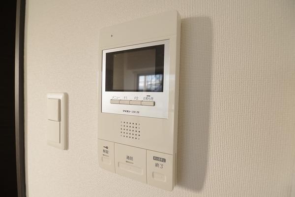八王子市旭町のマンション