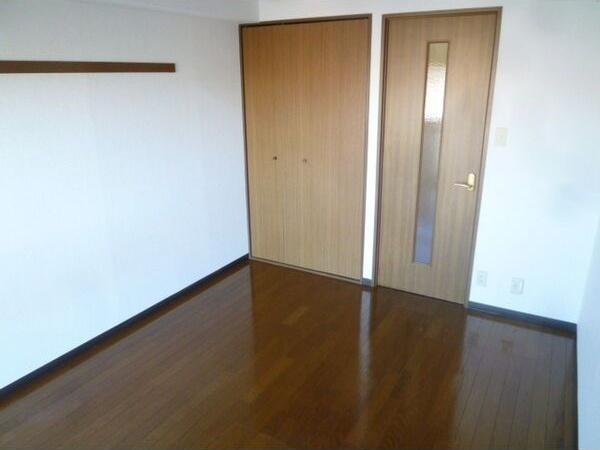 八王子市堀之内３丁目のマンション