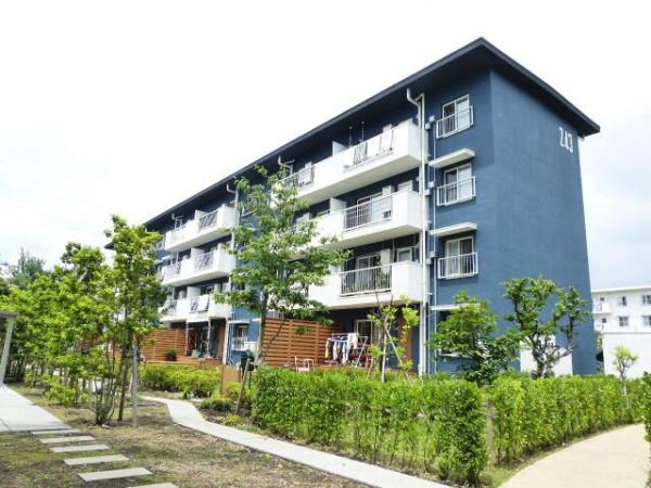 日野市多摩平３丁目のマンション