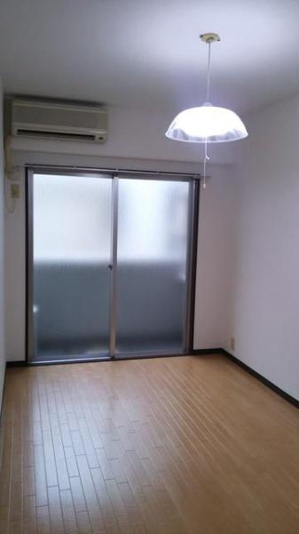 八王子市明神町４丁目のマンション