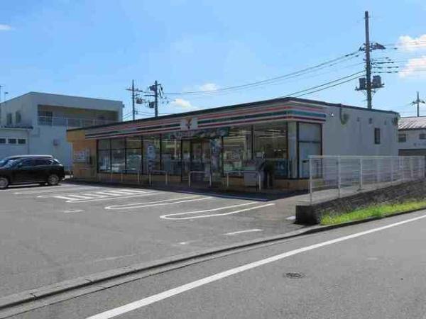 八王子市小比企町のアパート