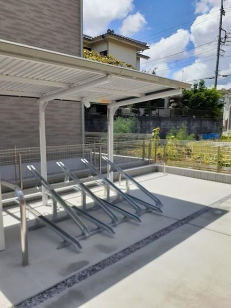 八王子市弐分方町のアパート